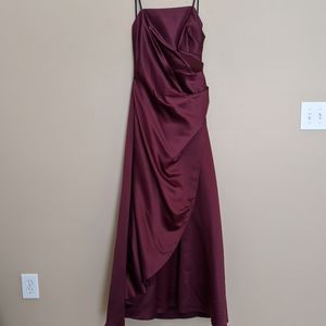 Maroon Strapless Formal Dress